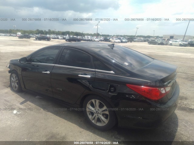 Photo 2 VIN: 5NPEC4AC9BH293982 - HYUNDAI SONATA 