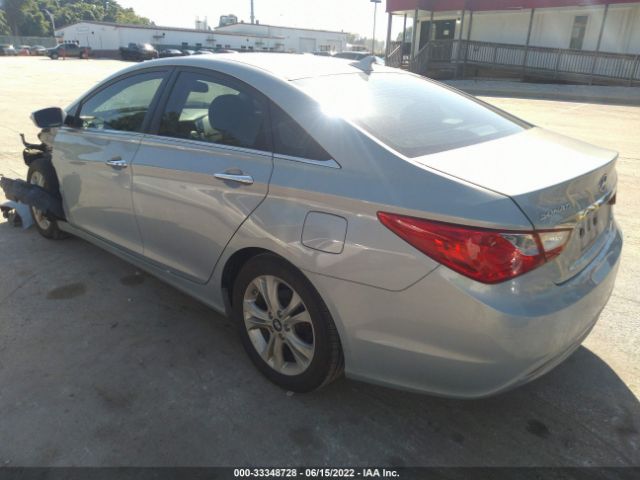 Photo 2 VIN: 5NPEC4AC9BH298468 - HYUNDAI SONATA 