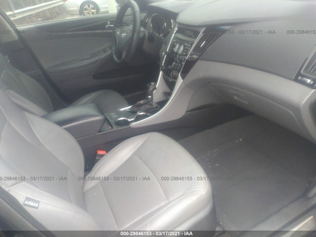 Photo 4 VIN: 5NPEC4AC9CH310992 - HYUNDAI SONATA 