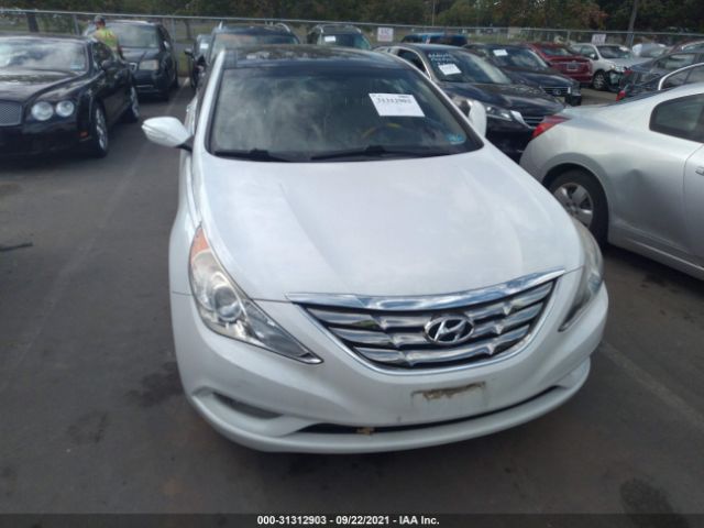 Photo 5 VIN: 5NPEC4AC9CH311592 - HYUNDAI SONATA 