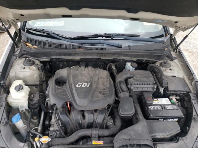 Photo 6 VIN: 5NPEC4AC9CH320406 - HYUNDAI SONATA SE 