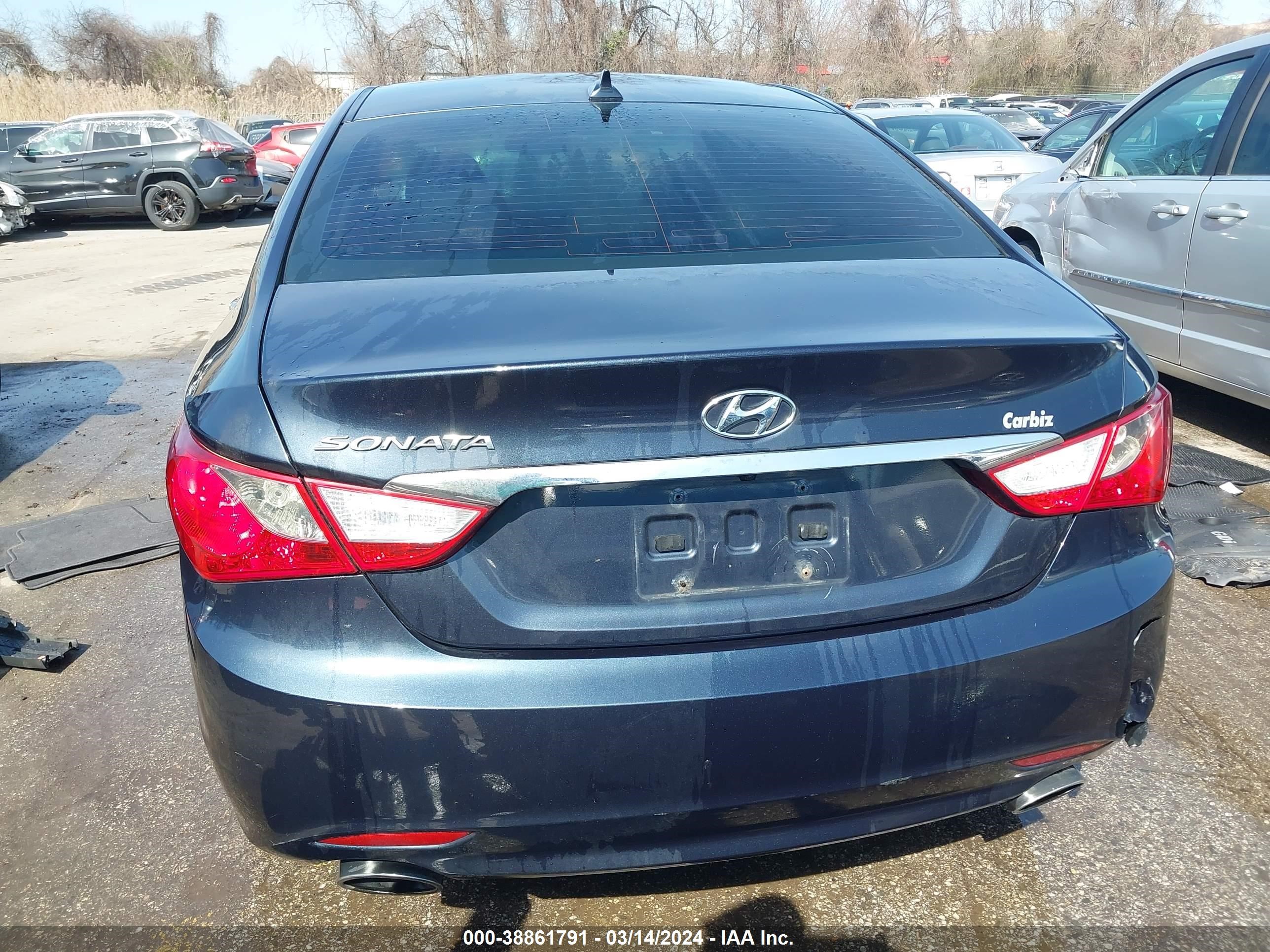 Photo 15 VIN: 5NPEC4AC9CH328828 - HYUNDAI SONATA 