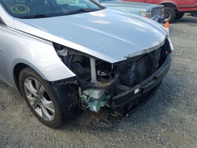 Photo 8 VIN: 5NPEC4AC9CH347783 - HYUNDAI SONATA SE 