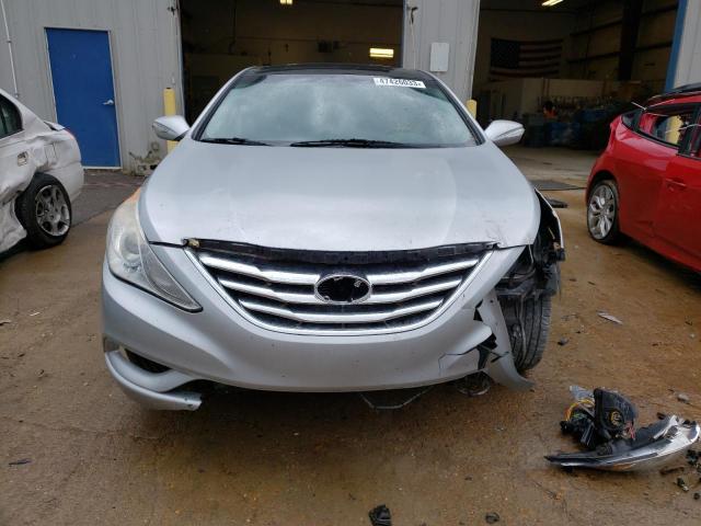 Photo 4 VIN: 5NPEC4AC9CH368729 - HYUNDAI SONATA SE 