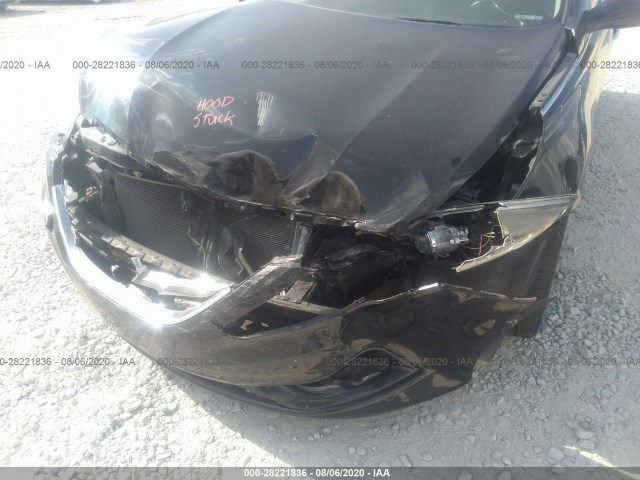 Photo 5 VIN: 5NPEC4AC9CH398894 - HYUNDAI SONATA 