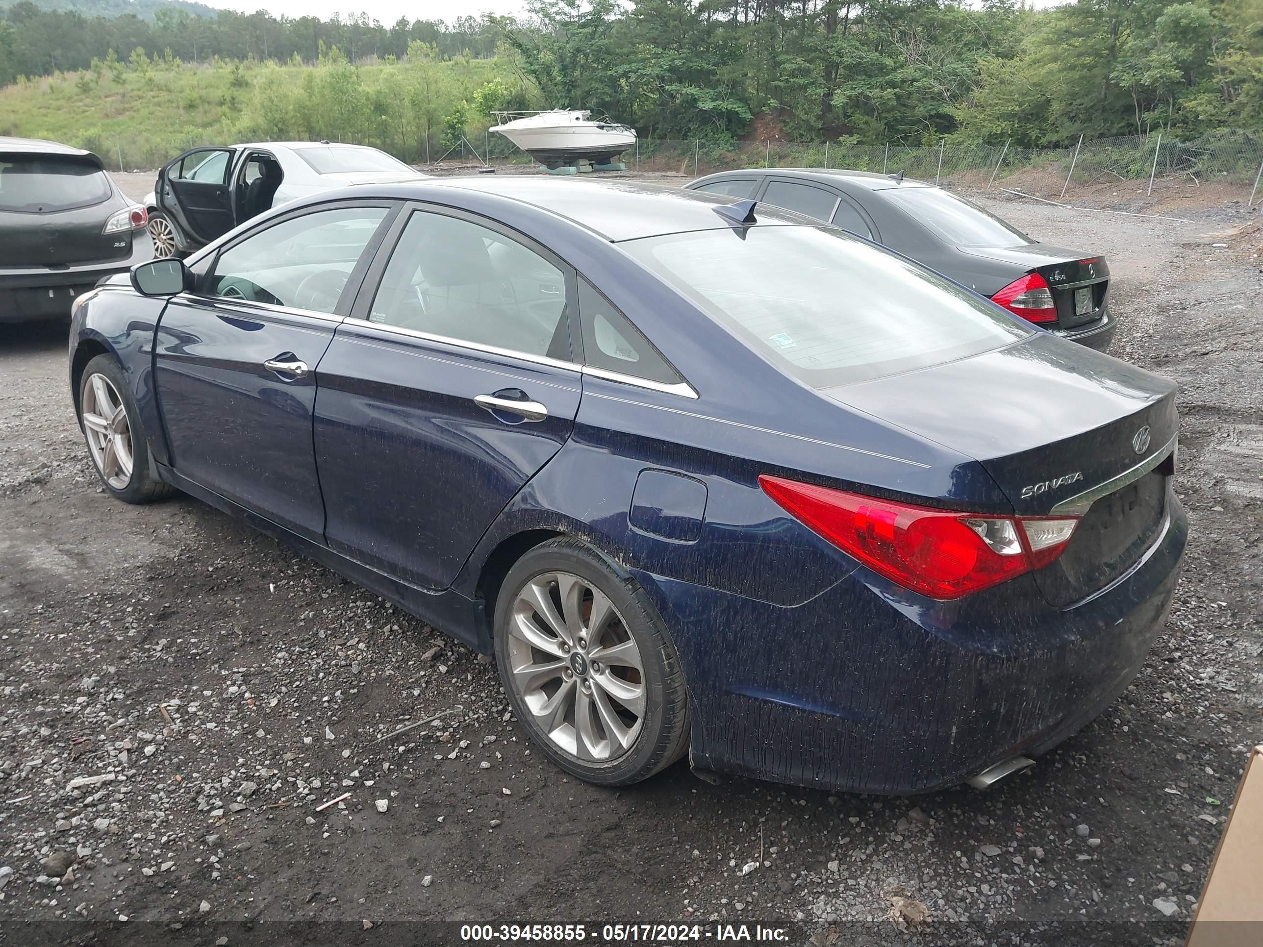 Photo 2 VIN: 5NPEC4AC9CH415449 - HYUNDAI SONATA 