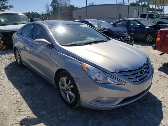 Photo 0 VIN: 5NPEC4AC9CH417587 - HYUNDAI SONATA SE 