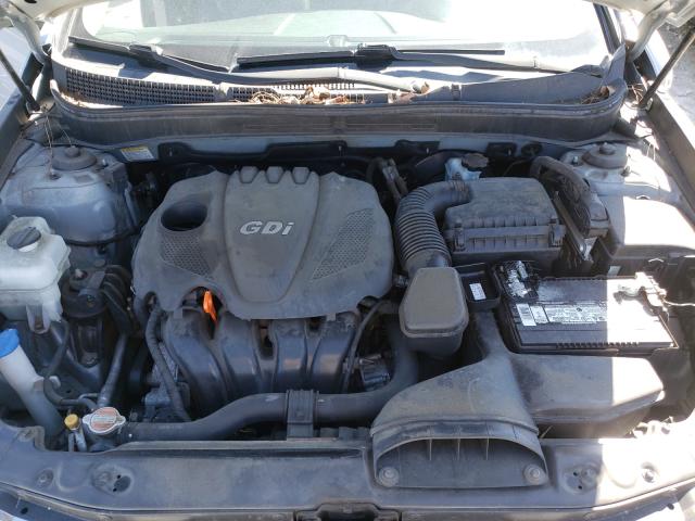 Photo 6 VIN: 5NPEC4AC9CH417587 - HYUNDAI SONATA SE 