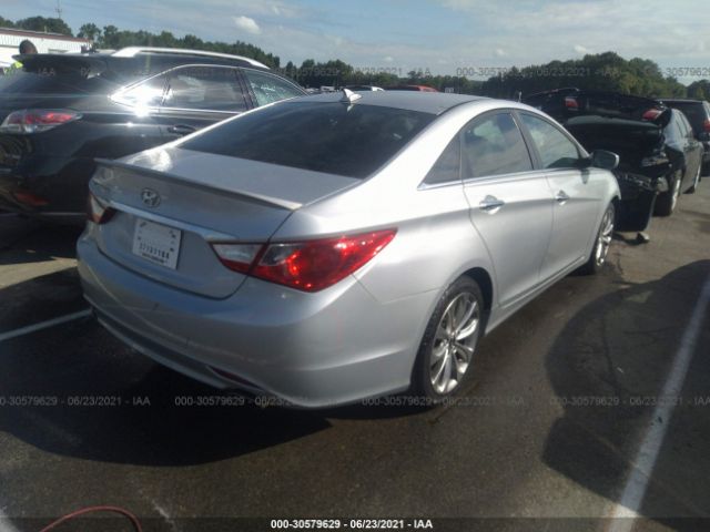 Photo 3 VIN: 5NPEC4AC9CH461072 - HYUNDAI SONATA 