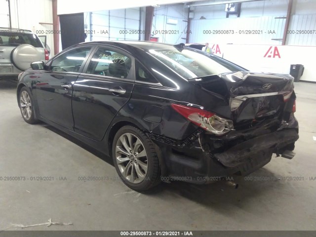 Photo 2 VIN: 5NPEC4AC9CH467115 - HYUNDAI SONATA 