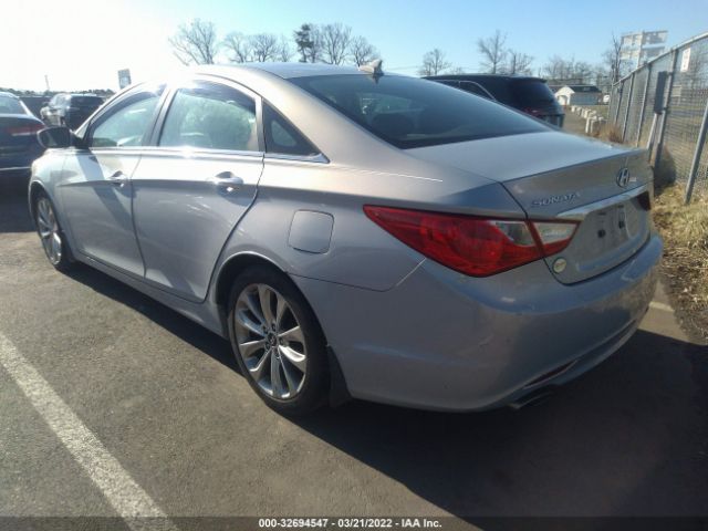 Photo 2 VIN: 5NPEC4AC9CH486375 - HYUNDAI SONATA 