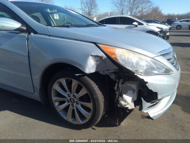 Photo 5 VIN: 5NPEC4AC9CH486375 - HYUNDAI SONATA 