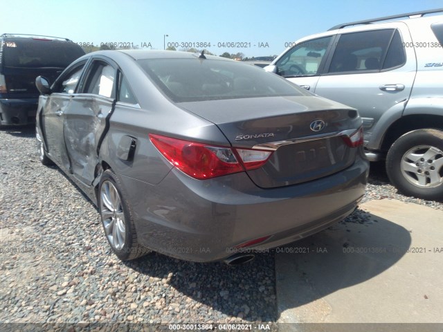 Photo 2 VIN: 5NPEC4AC9CH493133 - HYUNDAI SONATA 