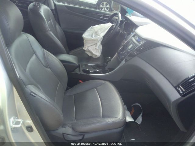 Photo 4 VIN: 5NPEC4AC9DH548004 - HYUNDAI SONATA 