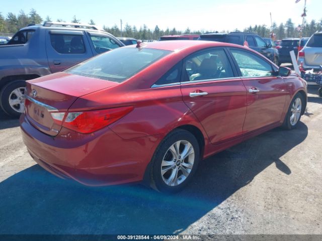 Photo 3 VIN: 5NPEC4AC9DH570388 - HYUNDAI SONATA 