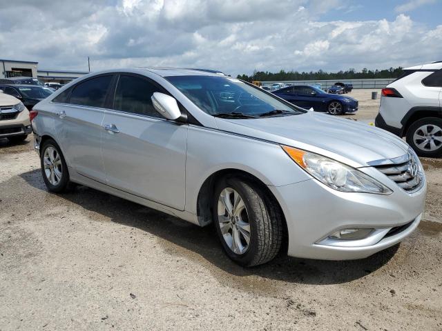 Photo 3 VIN: 5NPEC4AC9DH613997 - HYUNDAI SONATA 