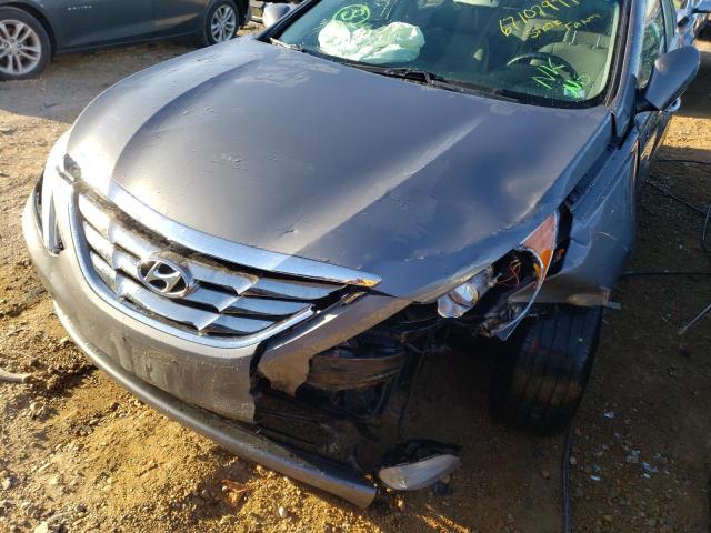 Photo 8 VIN: 5NPEC4AC9DH666795 - HYUNDAI SONATA SE 