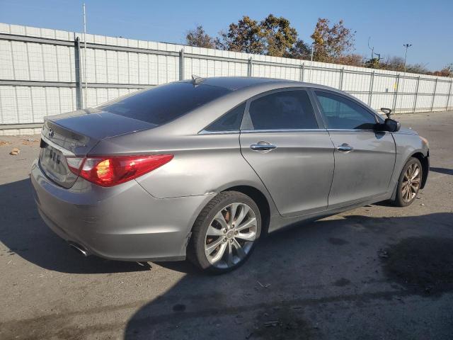 Photo 2 VIN: 5NPEC4AC9DH669292 - HYUNDAI SONATA SE 