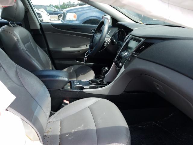 Photo 4 VIN: 5NPEC4AC9DH672130 - HYUNDAI SONATA SE 