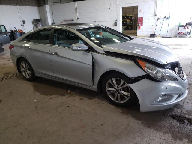 Photo 3 VIN: 5NPEC4AC9DH697657 - HYUNDAI SONATA SE 