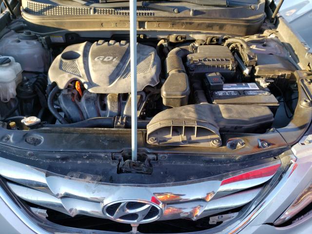 Photo 6 VIN: 5NPEC4AC9DH714828 - HYUNDAI SONATA SE 