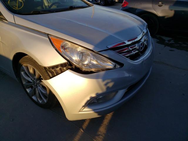 Photo 8 VIN: 5NPEC4AC9DH714828 - HYUNDAI SONATA SE 