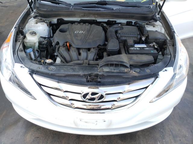 Photo 6 VIN: 5NPEC4AC9DH780456 - HYUNDAI SONATA SE 