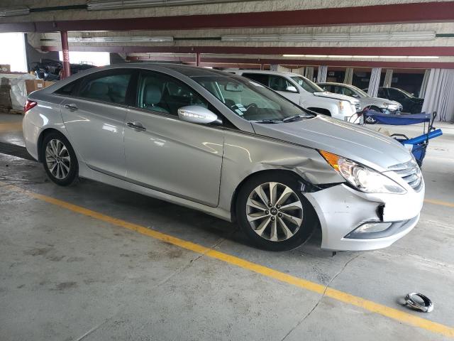 Photo 3 VIN: 5NPEC4AC9EH811920 - HYUNDAI SONATA 