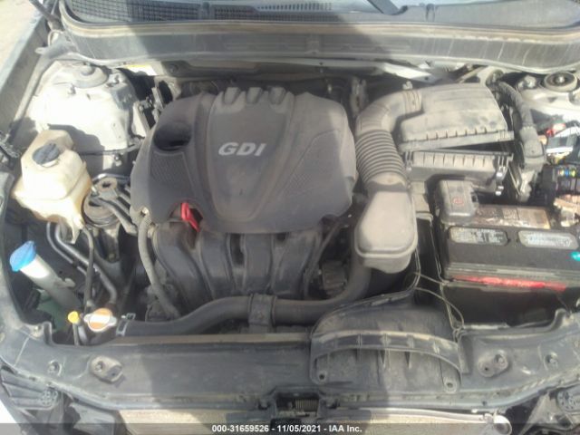 Photo 9 VIN: 5NPEC4ACXBH062945 - HYUNDAI SONATA 