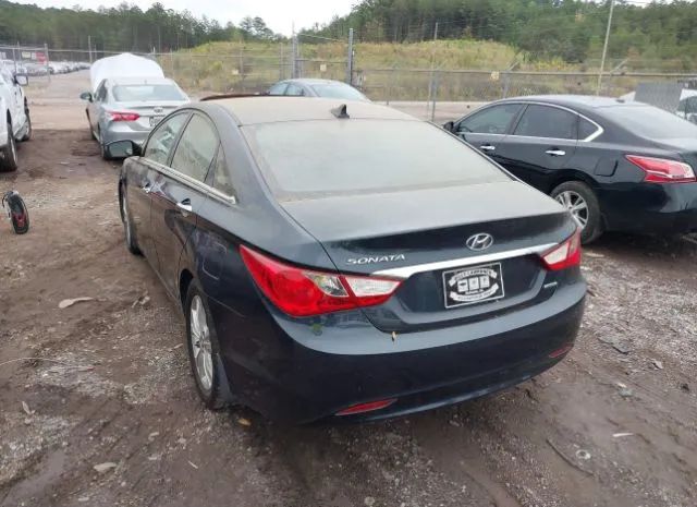 Photo 2 VIN: 5NPEC4ACXBH100870 - HYUNDAI SONATA 