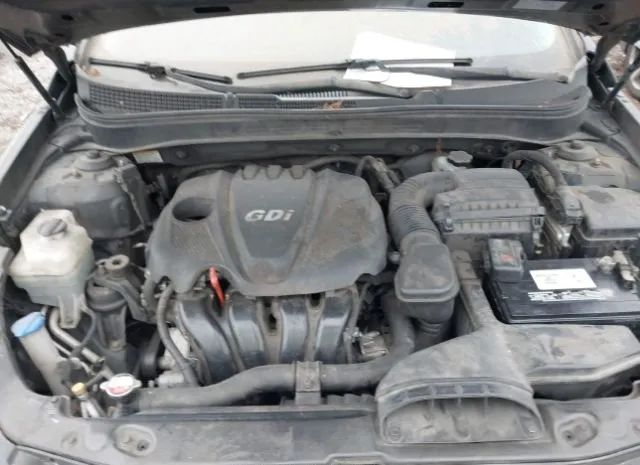 Photo 9 VIN: 5NPEC4ACXBH100870 - HYUNDAI SONATA 