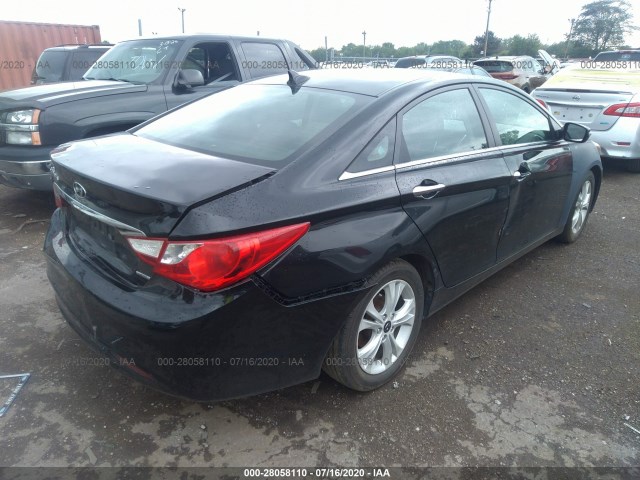 Photo 3 VIN: 5NPEC4ACXBH113974 - HYUNDAI SONATA 