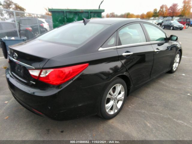 Photo 3 VIN: 5NPEC4ACXBH119693 - HYUNDAI SONATA 