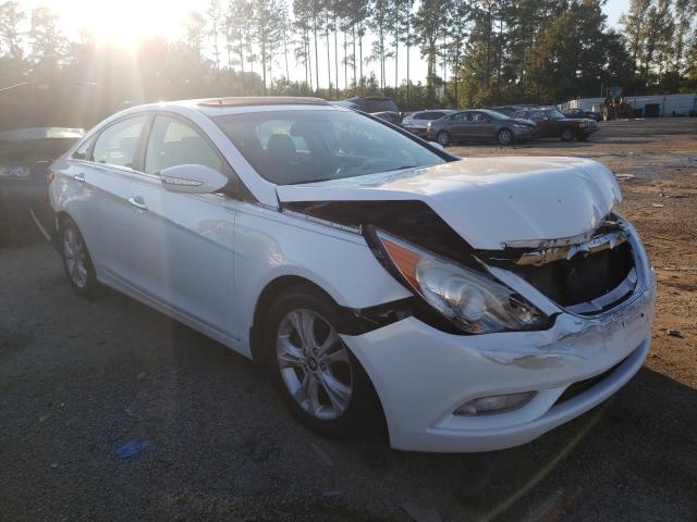 Photo 0 VIN: 5NPEC4ACXBH122755 - HYUNDAI SONATA SE 