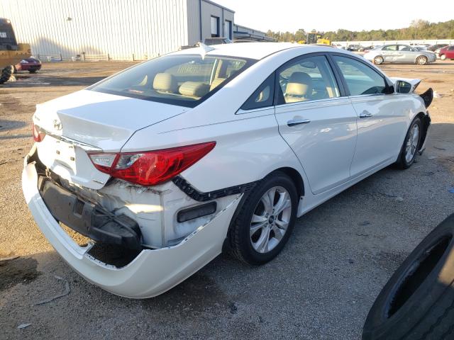 Photo 3 VIN: 5NPEC4ACXBH122755 - HYUNDAI SONATA SE 