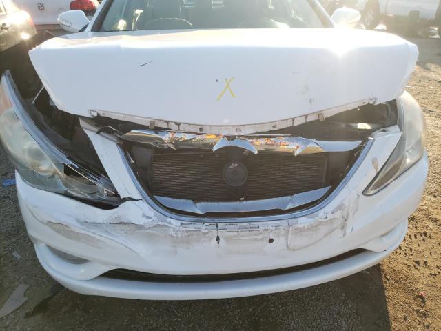 Photo 6 VIN: 5NPEC4ACXBH122755 - HYUNDAI SONATA SE 