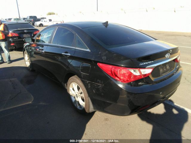 Photo 2 VIN: 5NPEC4ACXBH129706 - HYUNDAI SONATA 