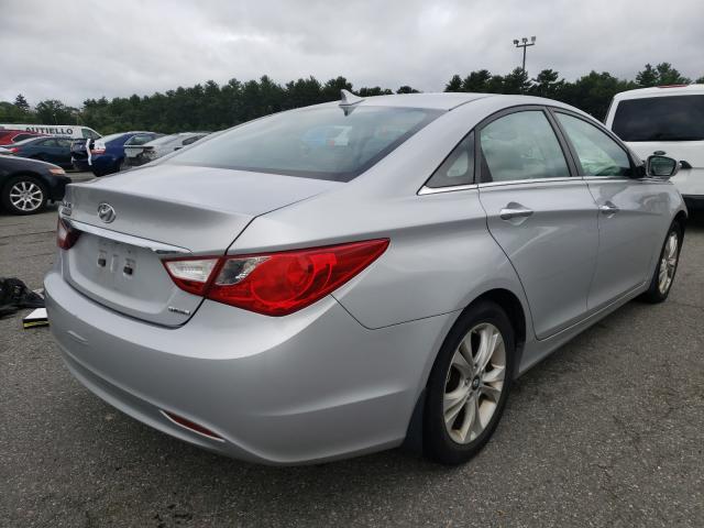 Photo 3 VIN: 5NPEC4ACXBH139054 - HYUNDAI SONATA SE 