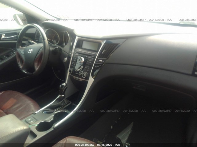 Photo 4 VIN: 5NPEC4ACXBH150541 - HYUNDAI SONATA 