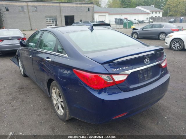 Photo 2 VIN: 5NPEC4ACXBH157697 - HYUNDAI SONATA 