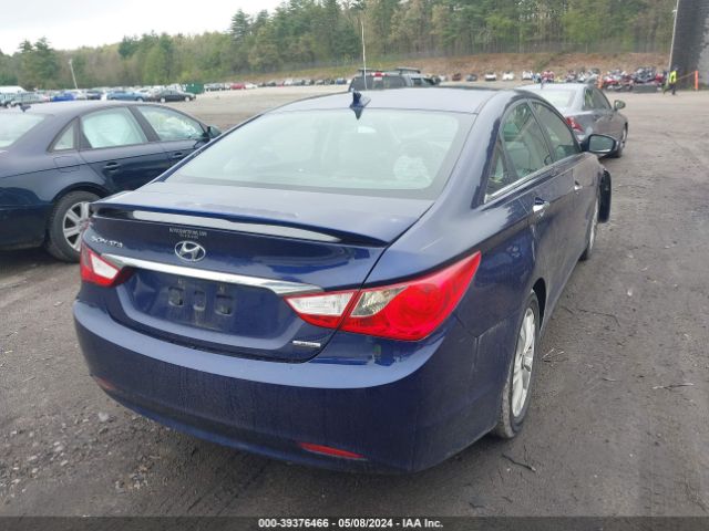 Photo 3 VIN: 5NPEC4ACXBH157697 - HYUNDAI SONATA 