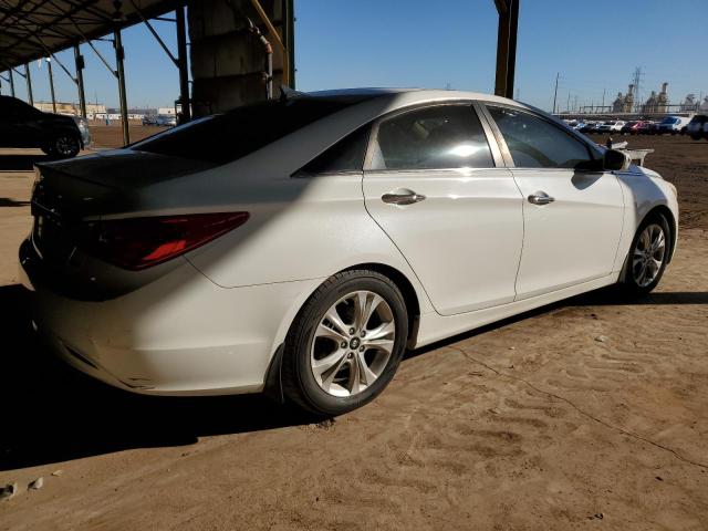 Photo 2 VIN: 5NPEC4ACXBH158297 - HYUNDAI SONATA SE 