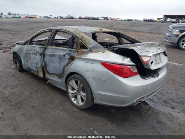 Photo 2 VIN: 5NPEC4ACXBH224394 - HYUNDAI SONATA 