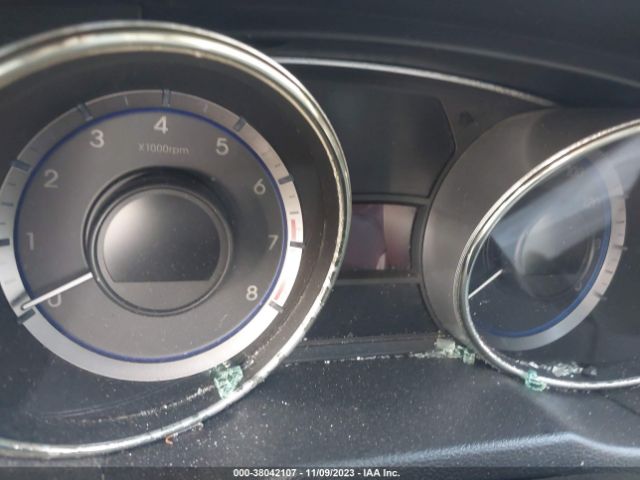 Photo 6 VIN: 5NPEC4ACXBH235010 - HYUNDAI SONATA 