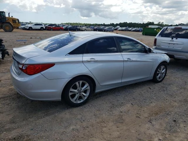 Photo 2 VIN: 5NPEC4ACXBH236576 - HYUNDAI SONATA SE 