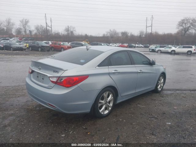 Photo 3 VIN: 5NPEC4ACXBH254334 - HYUNDAI SONATA 