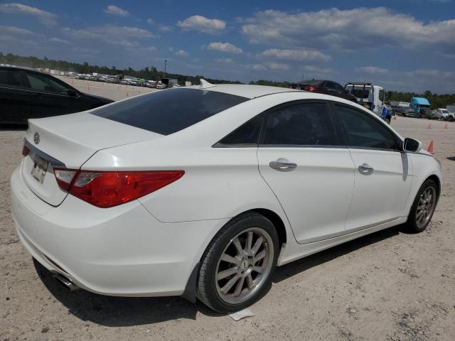 Photo 2 VIN: 5NPEC4ACXBH256603 - HYUNDAI SONATA SE 