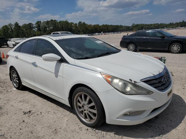 Photo 3 VIN: 5NPEC4ACXBH256603 - HYUNDAI SONATA SE 