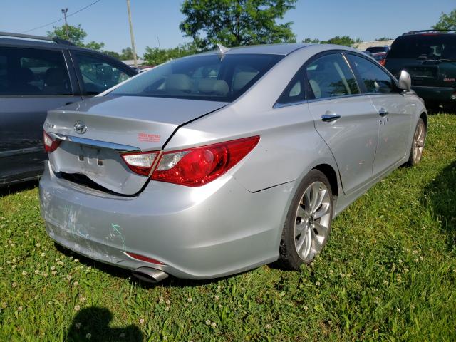 Photo 3 VIN: 5NPEC4ACXBH257220 - HYUNDAI SONATA SE 