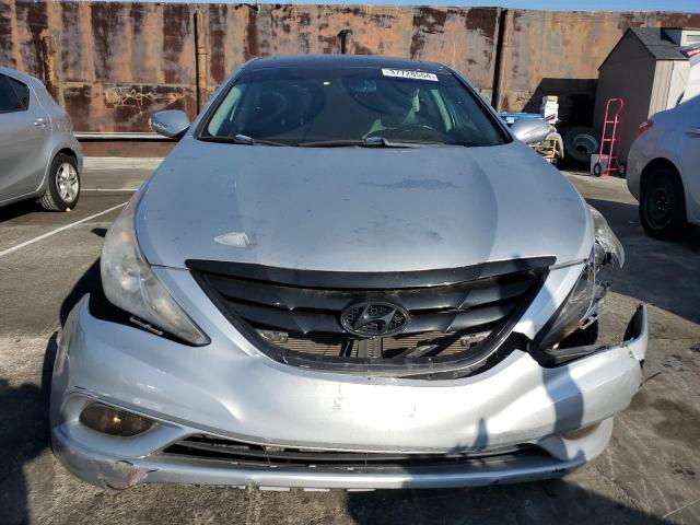 Photo 4 VIN: 5NPEC4ACXBH272428 - HYUNDAI SONATA 